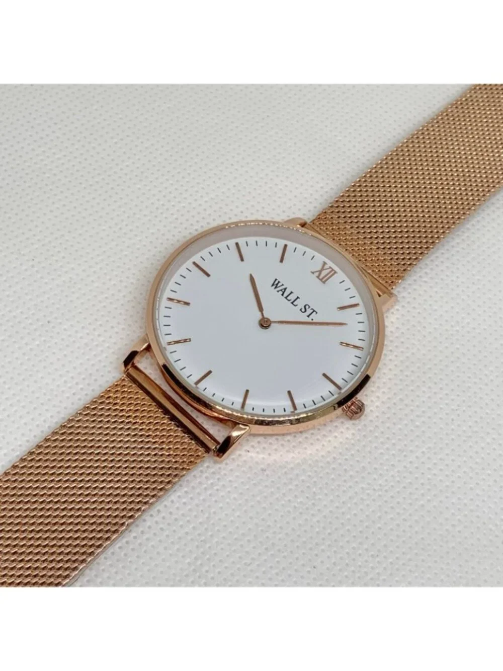 men watch quartz analog Wall Street 40mm rose gold tone mesh band running